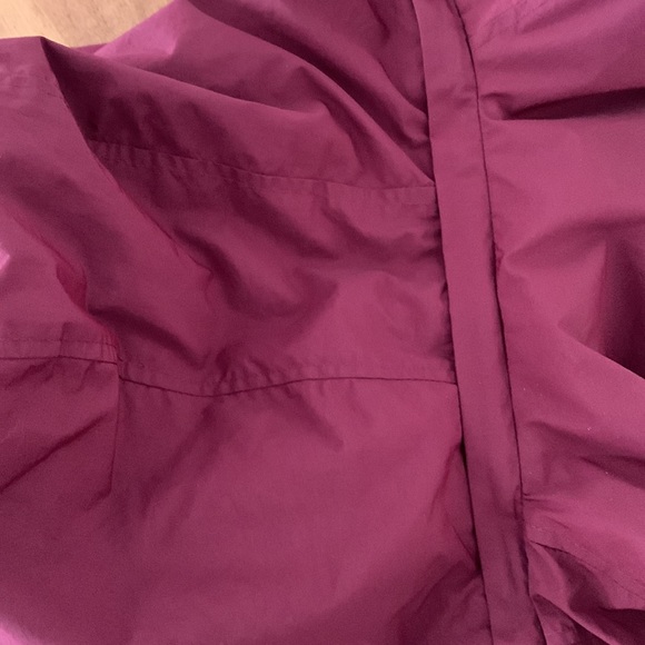 VGUC Puffa jacket - Picture 16 of 16